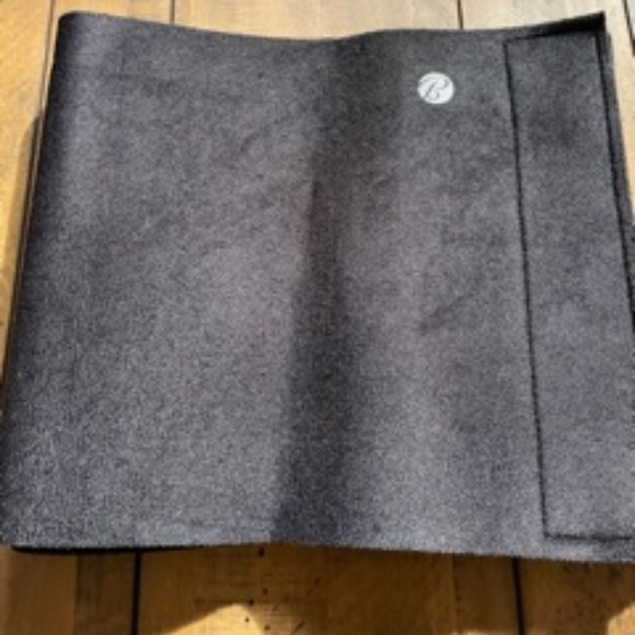 Bailey Waist Cincher - Picture 1 of 4